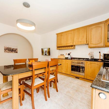 Central 3 Bedroom Entire Apartment Msida Zewnętrze zdjęcie